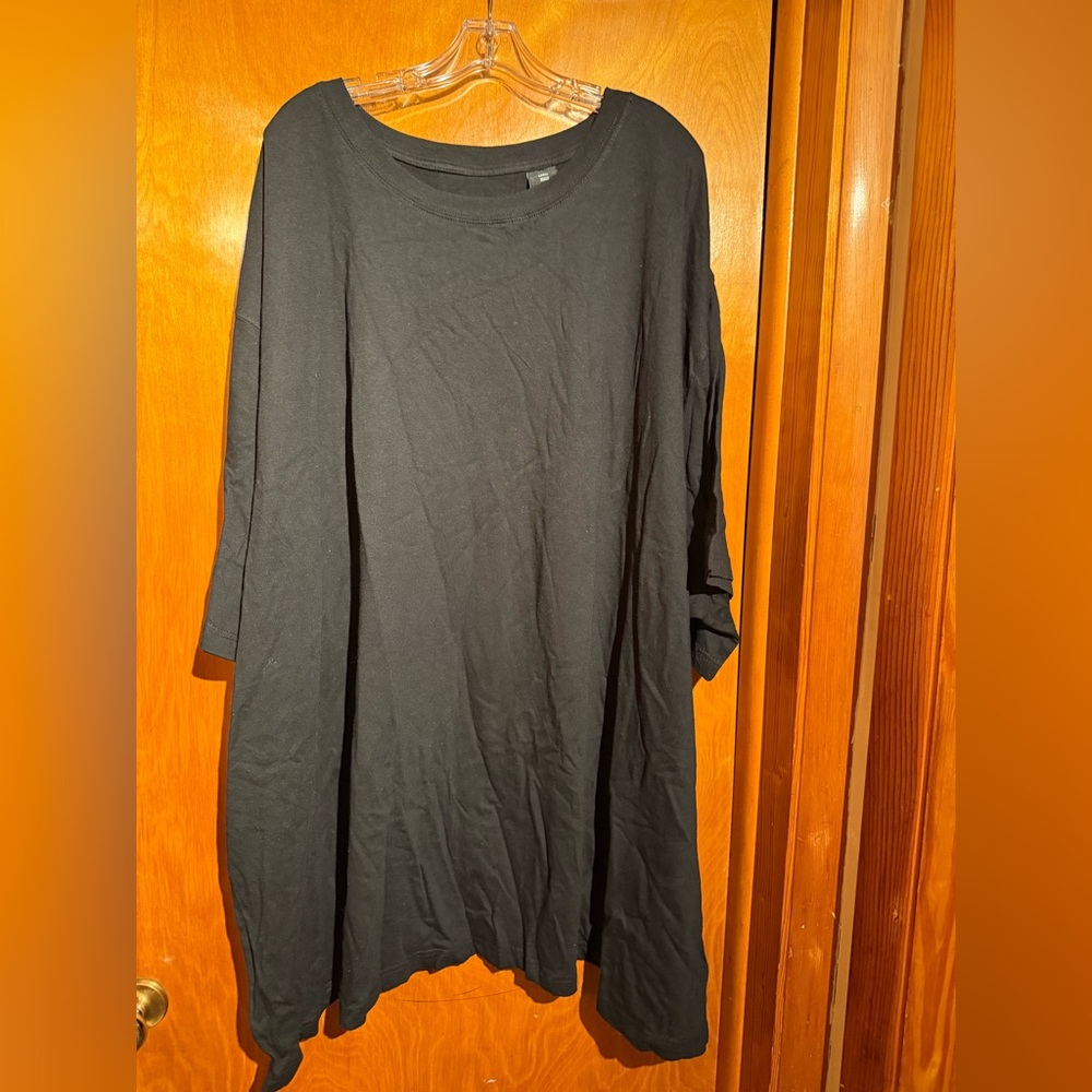 Black Oversized T-Shirt